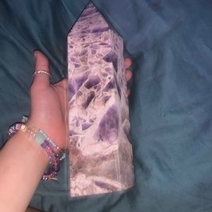 i bought this chevron amethyst crystal tower for 299$ and im selling this for 50